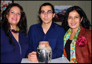 İlkel yöntemle sanat üretildi