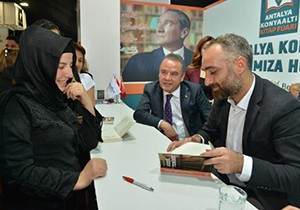 Konyaaltı Kitap Fuarı, yeni yerinde