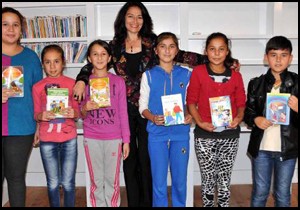 Öğrenciler kitap bağışı bekliyor