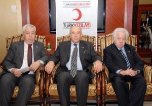Kızılay Burdur'da