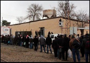 Suruç'ta kamplarda kalanlardan bin kişi Kobani’ye döndü