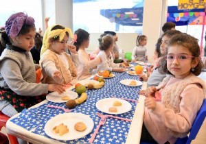 Konyaaltı Kreşi nde  Yerli Malı  günü