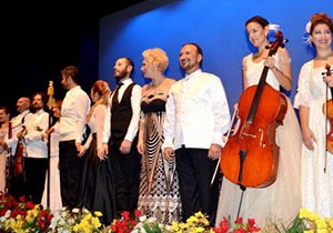 Antalya'da 'barok müziği' keyfi
