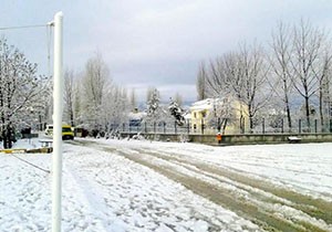 Korkuteli'ne yılın ilk karı yağdı