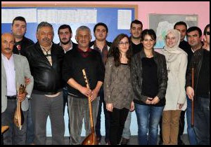 Elmalı'da türk halk müziği korosu kuruldu