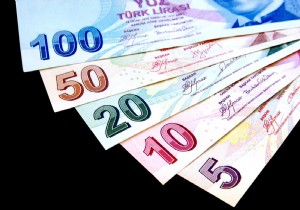 40 öğrenciye eylem cezası