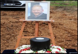 Vasiyeti üzerine külleri Antalya'da defnedildi