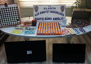 Alanya'da kumar baskını