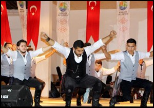 Kumluca'da bayram coşkusu