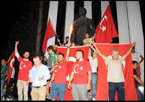 Kumluca'da terör saldırılarına tepki