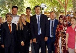 Kursiyerlerden protokole yemek