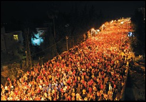 Muratpaşa'dan 92'nci yıla özel kutlama