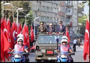 Sıcak hava, Antalya'daki kutlamaları etkiledi
