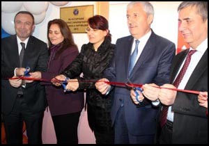 AÜ'den Kumluca'ya kütüphane