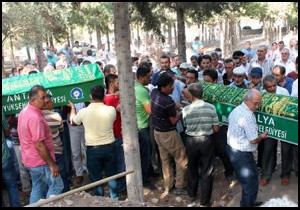 Kuyuda ölü bulunan kardeşler toprağa verildi