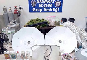 Çatı katında uyuşturucu laboratuvarı