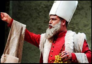 Perdeyi Lale çılgınları kapatacak
