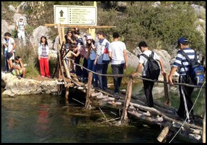 Gençler Likya Yolu'nda yürüdü