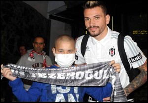 Lösemi hastası İsmet'e Beşiktaş morali