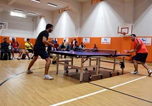 Kumluca'da masa tenisi turnuvası