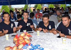 Şehit polis için 2 bin 500 kişilik mevlüt