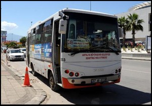 5 yaşındaki oğlunu midibüste unuttu
