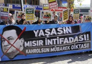 Mübarek'e protesto