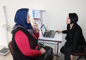 Kumlucalı çiftçiler muayene edildi