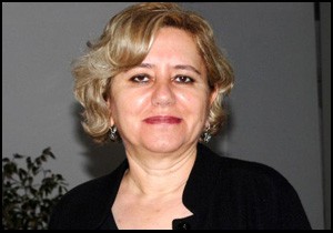 Nüfus müdürü, annesinin hayatını kaleme aldı