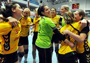 Muratpaşa Bayanlar Hentbol Süper Lig Şampiyonu