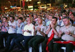 Demokrasi nöbetleri sona erdi
