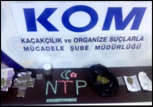 Narkotim ekibi ilk operasyonunda 4 kişiyi yakaladı