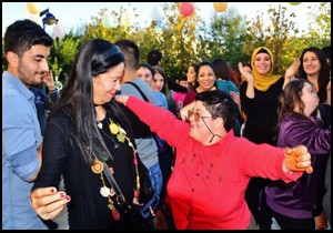 Neşeli konuklar fakülteyi şenlendirdi