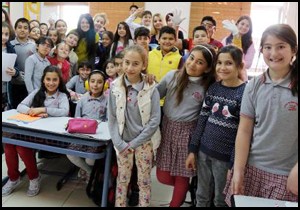 Geleceğin doktorları ilkokul öğrencileriyle buluştu
