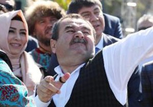 AKP'li vekilin ok ile imtihanı