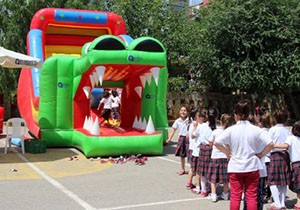 Okulda balon park keyfi