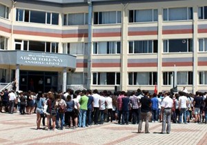 Velileri birbirine düşüren borç