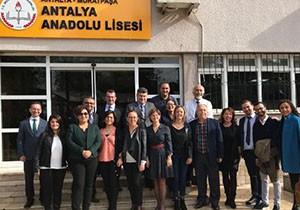 Eski mezunlar iş hayatını anlattı