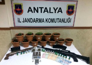 'Manavgat'ta uyuşturucu operasyonları
