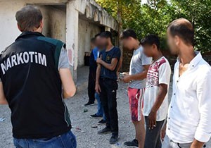 Polisten uyuşturucu operasyonu