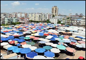 Etiler pazarı taşındı