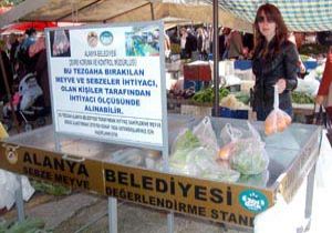 Pazarda 'askıda meyve sebze'