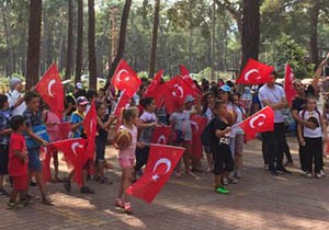 Öğrencilere veda pikniği