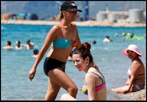Sıcak, Antalya'da bunalttı