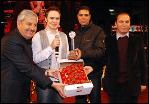 Plaket yerine domates