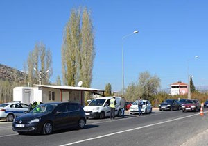 Polis ve jandarma kuş uçurtmuyor