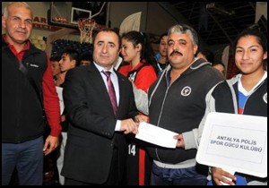 Aslan payı Polisgücü'nün