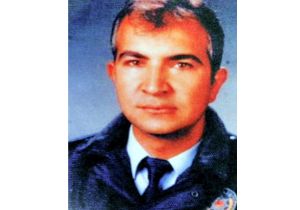 Polis memuru kalp krizi geçirip öldü