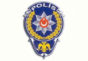 Antalya'da 3 polis memuruna rüşvet gözaltısı