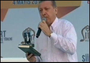 Erdoğan kürsüye yine Kur'an'la çıktı